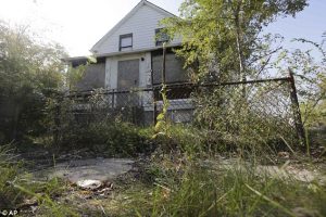 abandoned-house