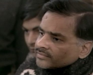 Javed Iqbal / Sentenced To Die The Same Way He Murdered The Children